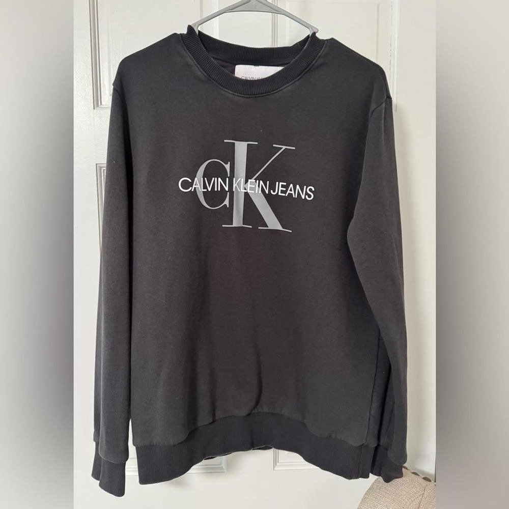 Calvin Klein Jeans Mens Charcoal Grey Monogram Logo Crewneck Sweatshirt Size M
